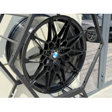 Диски BMW R19 5x120 8/9 ET30/35 72.6 gloss black